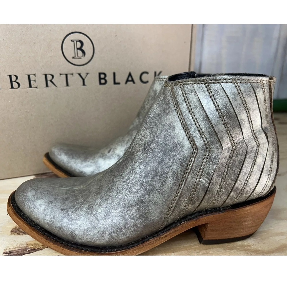 Liberty Black Ladies Buffed Metal Gold Round Toe Bootie LB-7112007B HANDMADE NEW